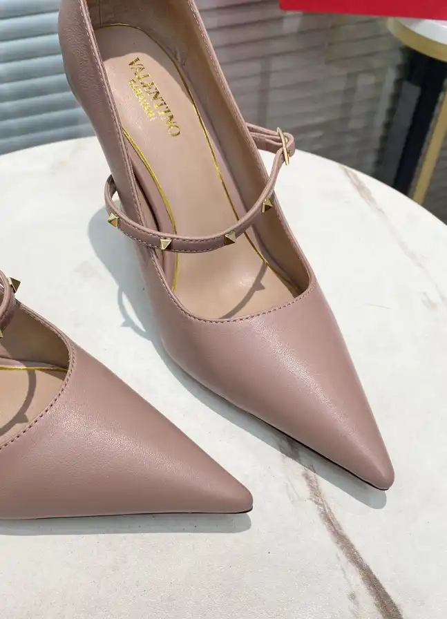 hype Valentino High Heels