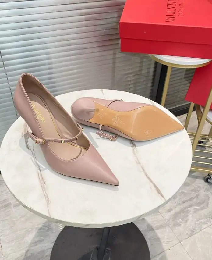 hype Valentino High Heels