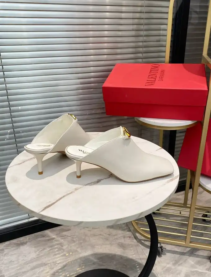 hype Valentino High Heels