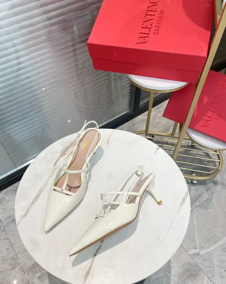 hype Valentino High Heels