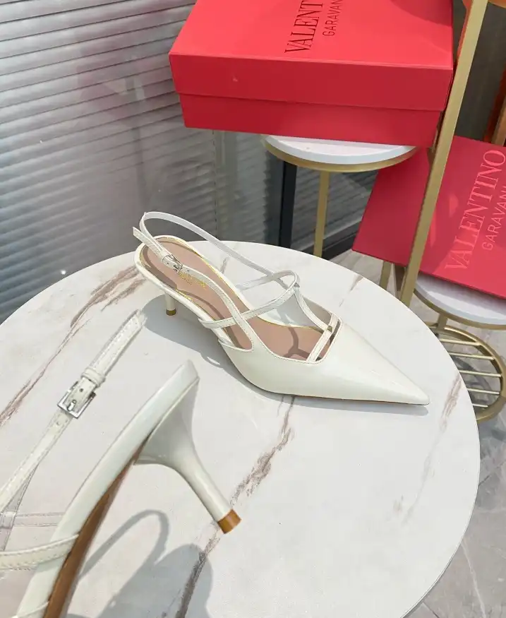 hype Valentino High Heels