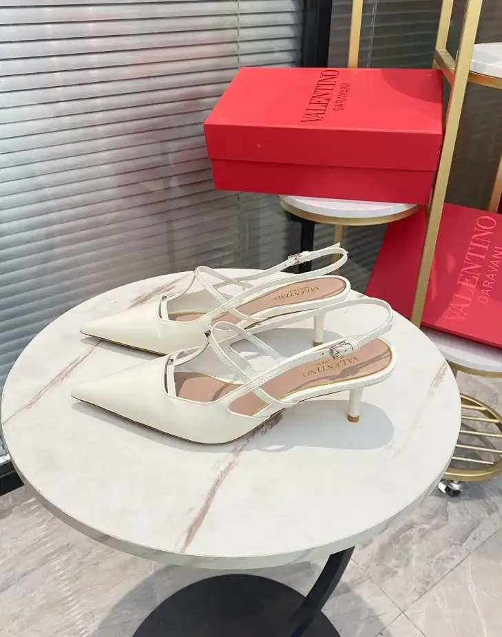 hype Valentino High Heels