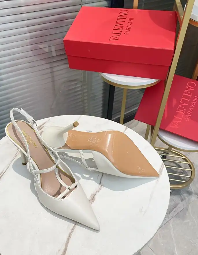 hype Valentino High Heels