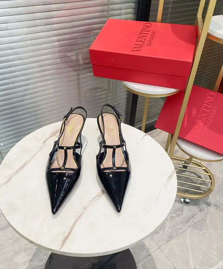 hype Valentino High Heels