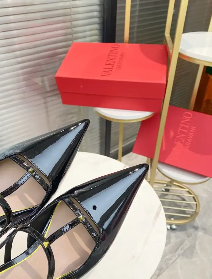 hype Valentino High Heels