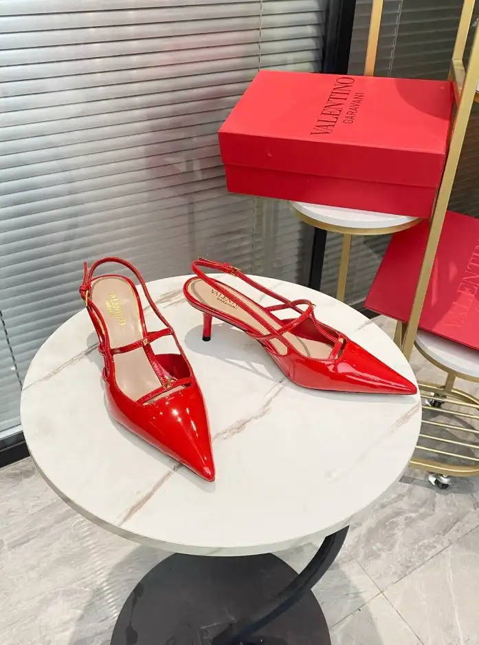 hype Valentino High Heels