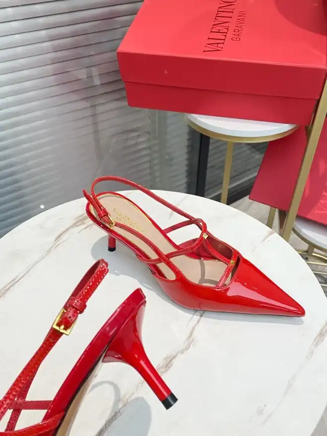 hype Valentino High Heels