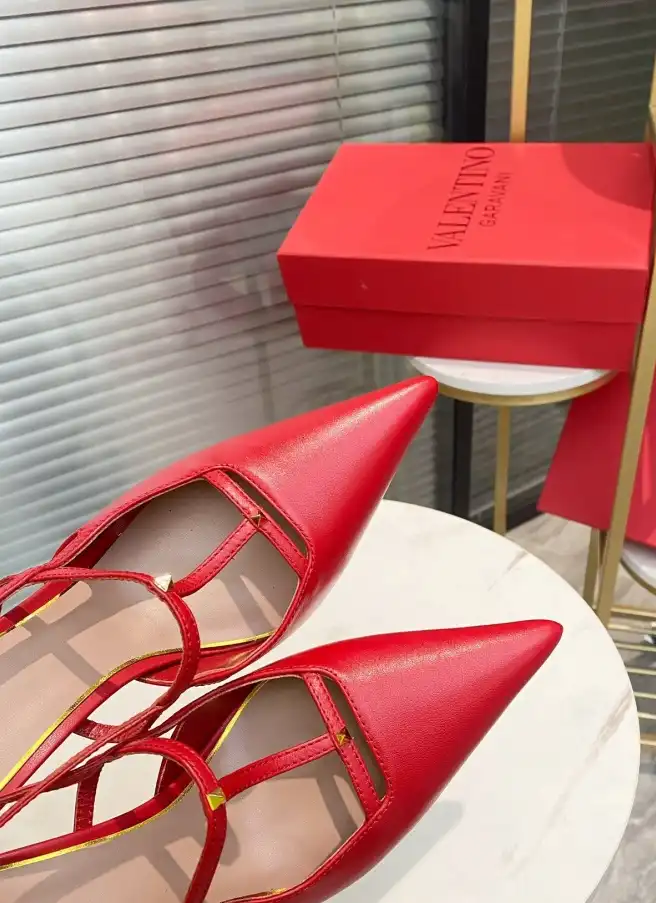 hype Valentino High Heels