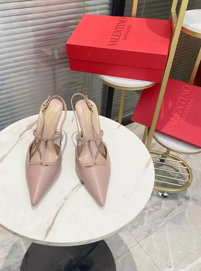 hype Valentino High Heels