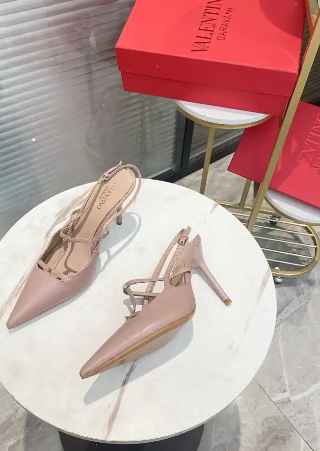 hype Valentino High Heels