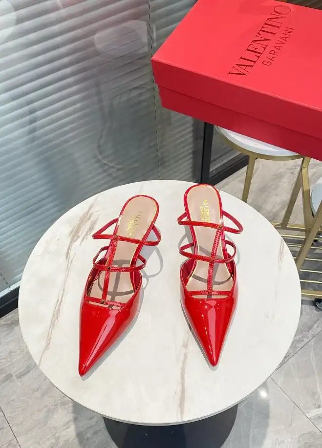 hype Valentino High Heels