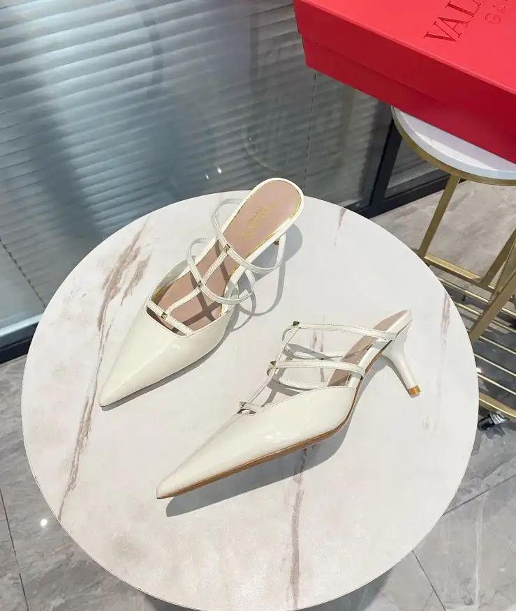 hype Valentino High Heels