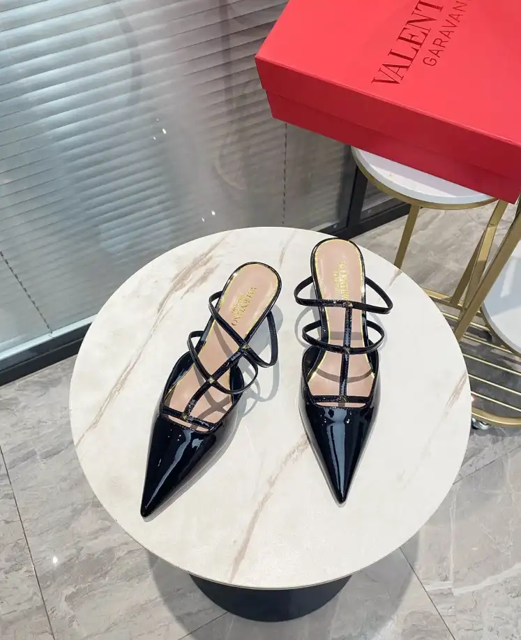 hype Valentino High Heels