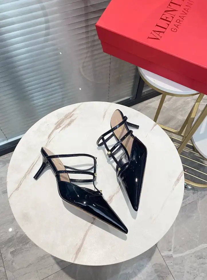 hype Valentino High Heels