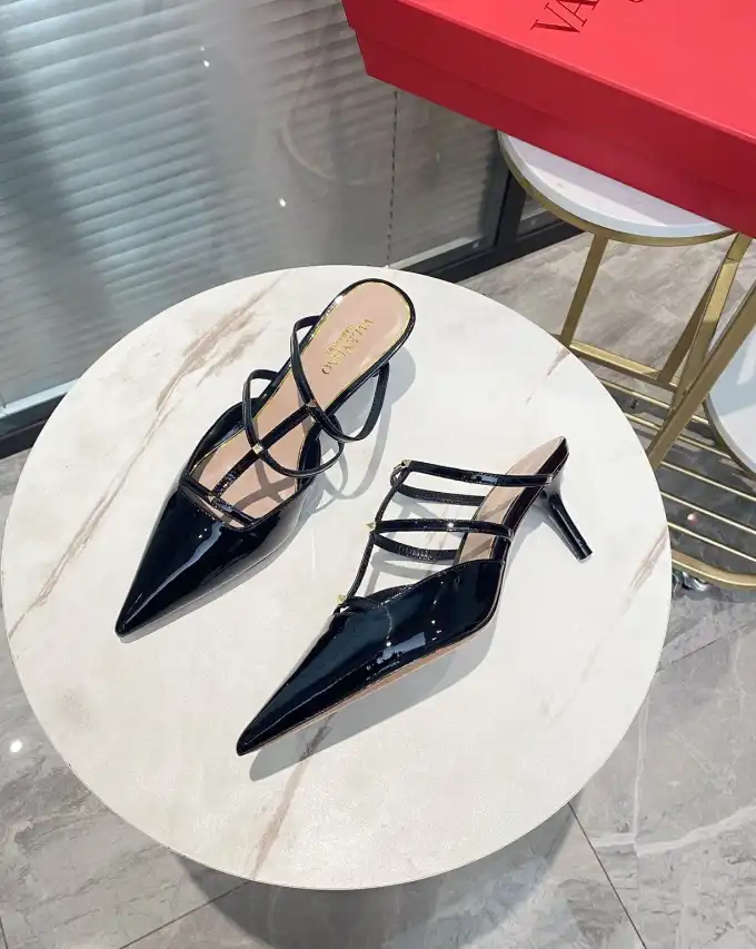 hype Valentino High Heels