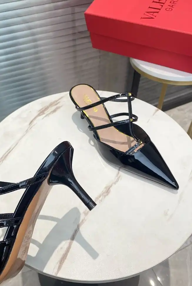 hype Valentino High Heels