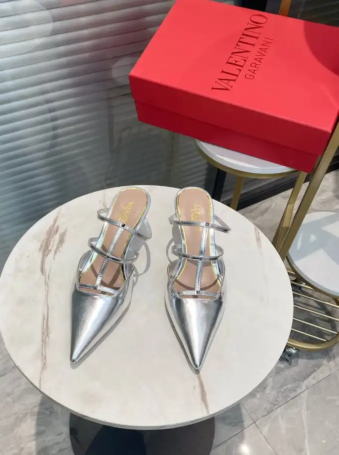 hype Valentino High Heels