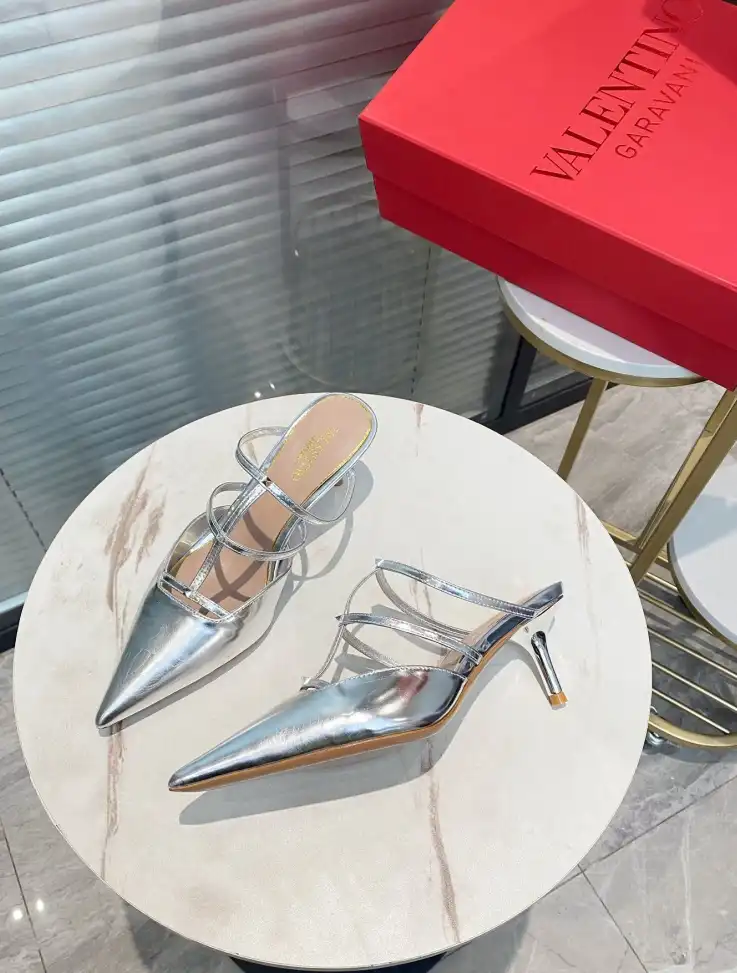 hype Valentino High Heels