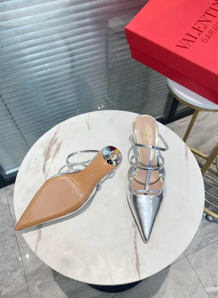 hype Valentino High Heels