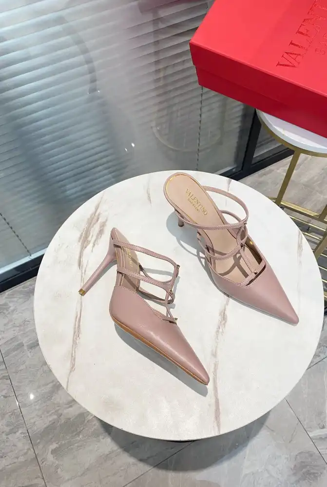 hype Valentino High Heels