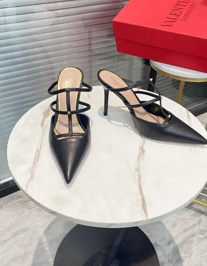 hype Valentino High Heels