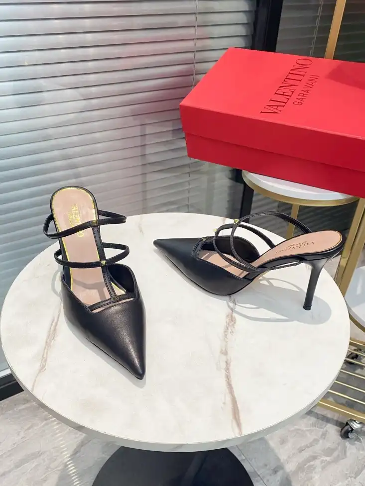 hype Valentino High Heels