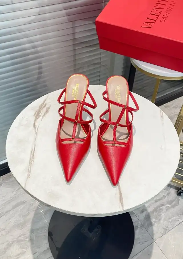 hype Valentino High Heels