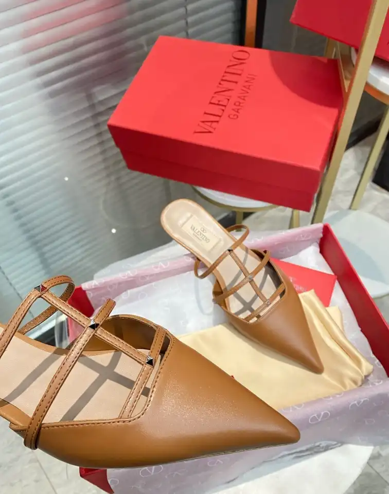 hype Valentino High Heels