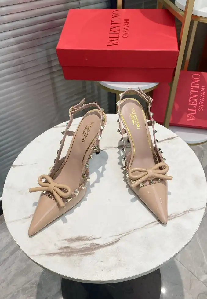 hype Valentino High Heels