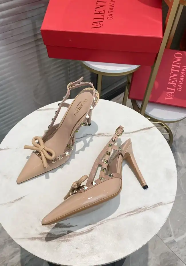 hype Valentino High Heels