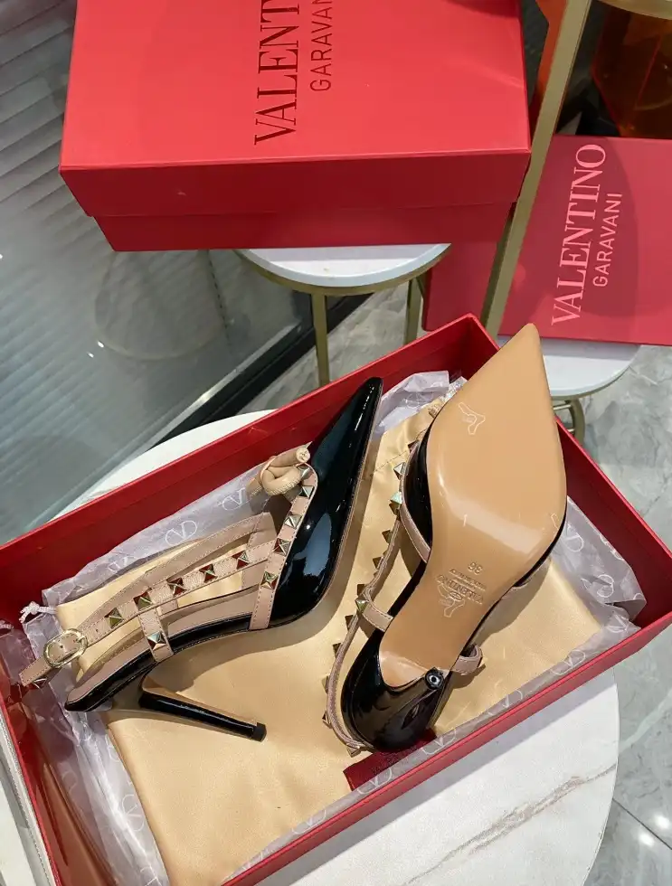 hype Valentino High Heels