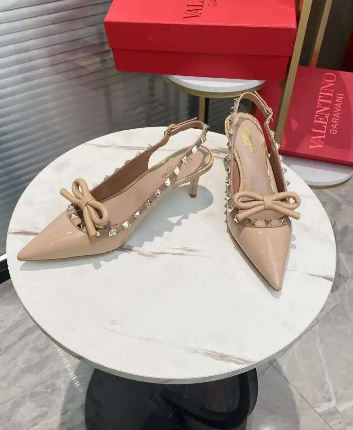 hype Valentino High Heels