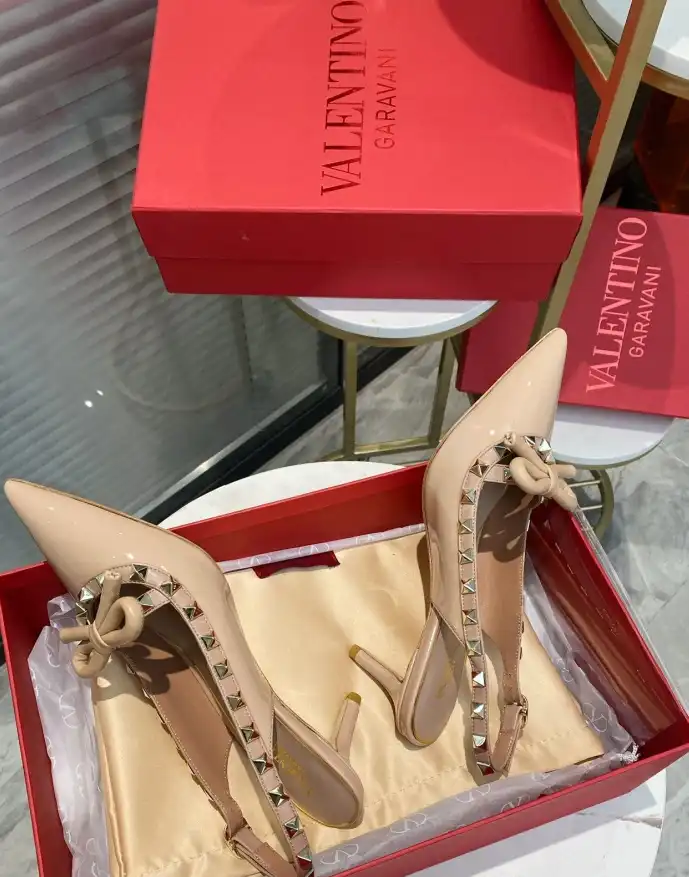 hype Valentino High Heels