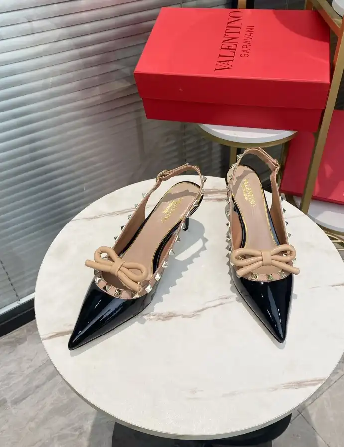 hype Valentino High Heels