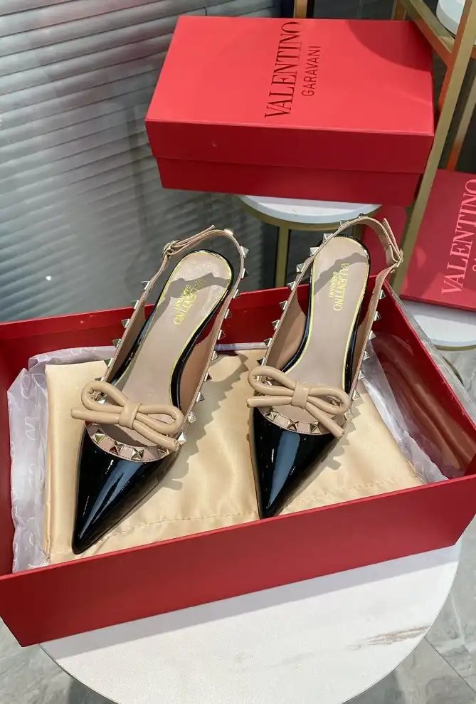 hype Valentino High Heels