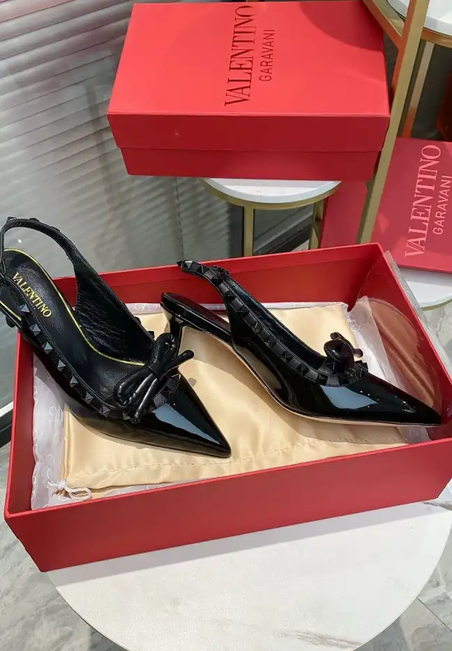 hype Valentino High Heels