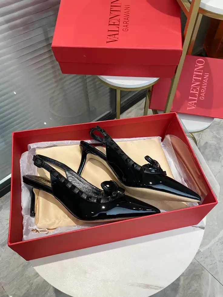 hype Valentino High Heels