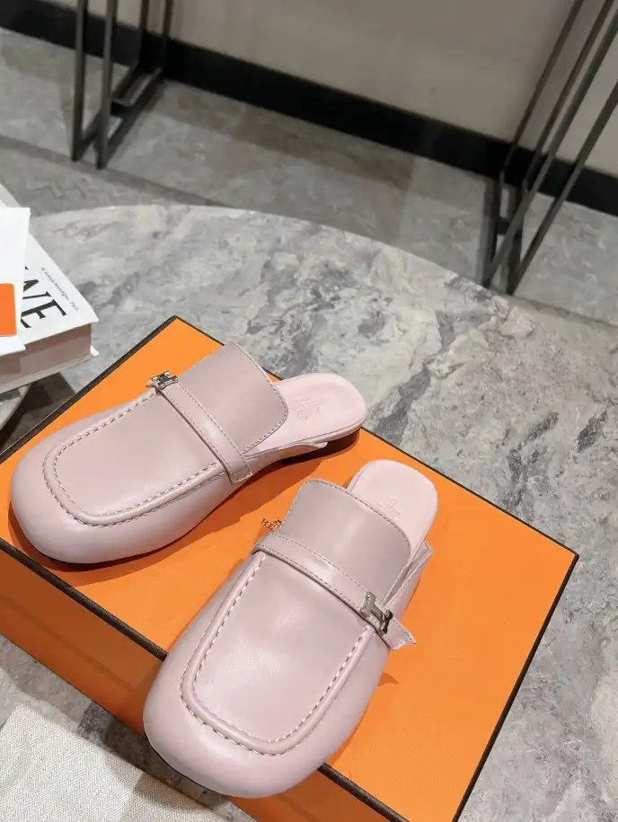 hype Hermes Slippers