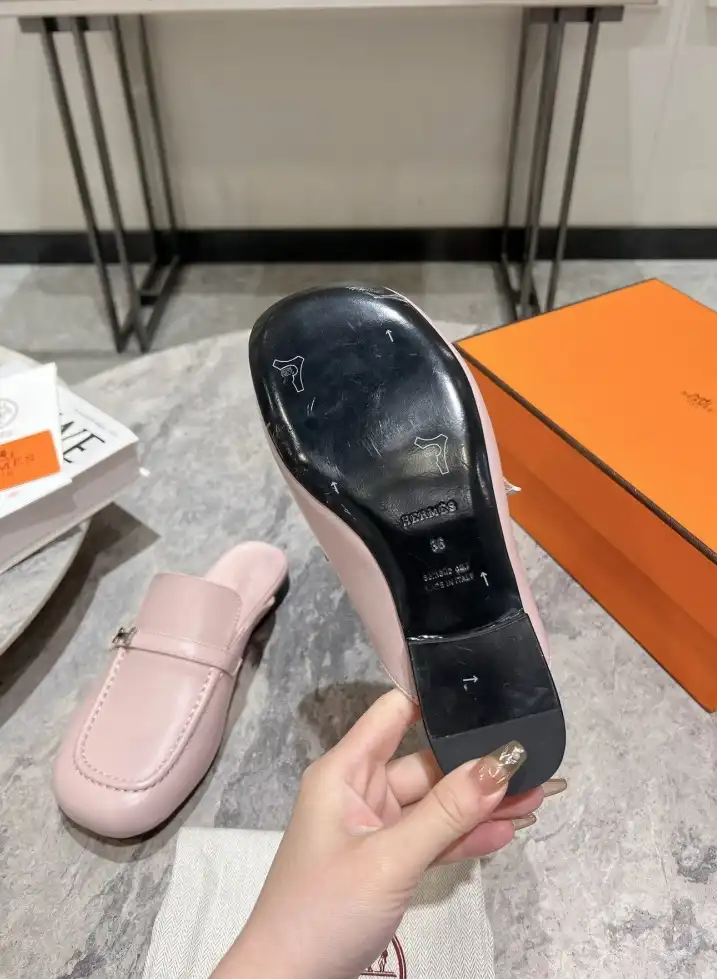 hype Hermes Slippers