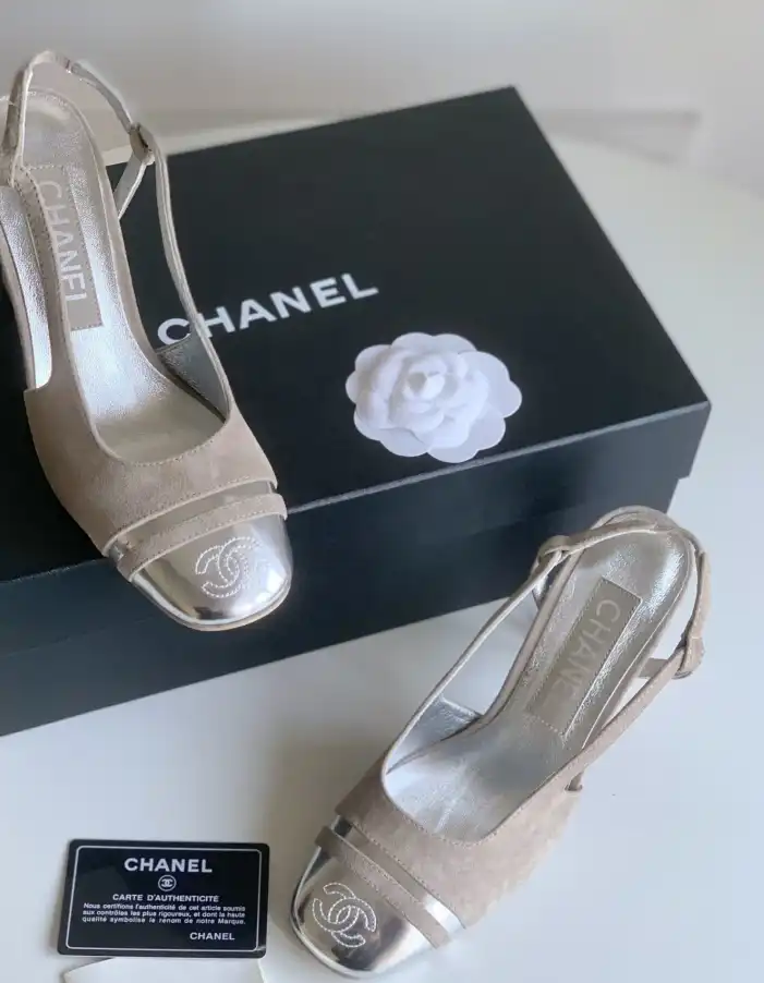 hype Chanel High Heels