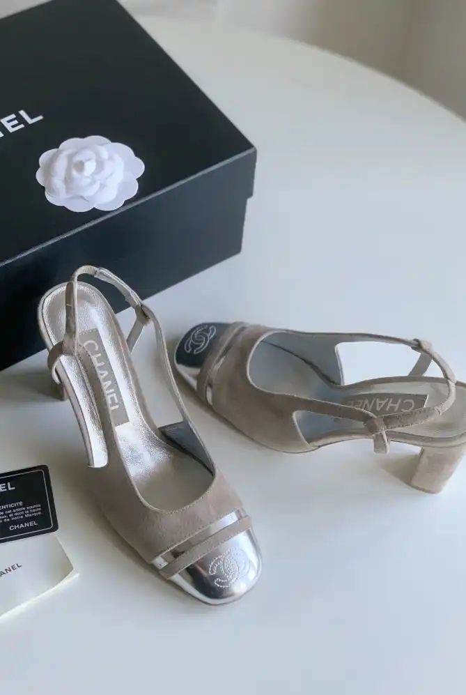 hype Chanel High Heels