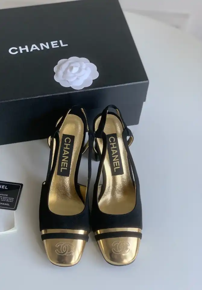 hype Chanel High Heels