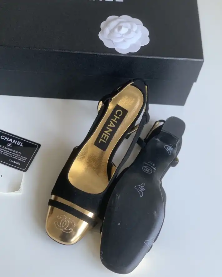 hype Chanel High Heels