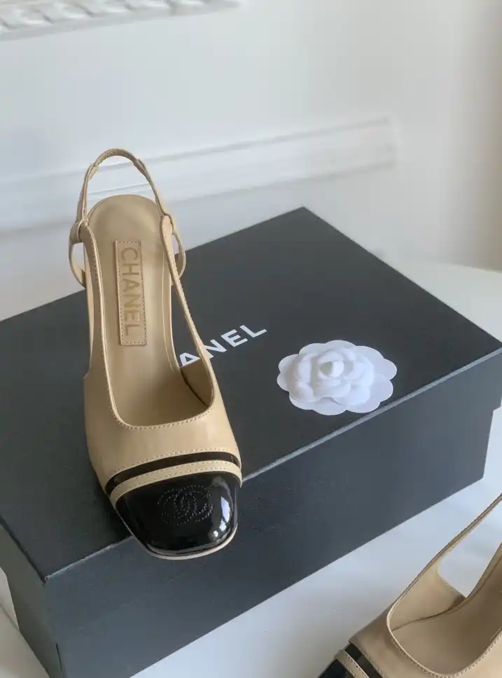 hype Chanel High Heels