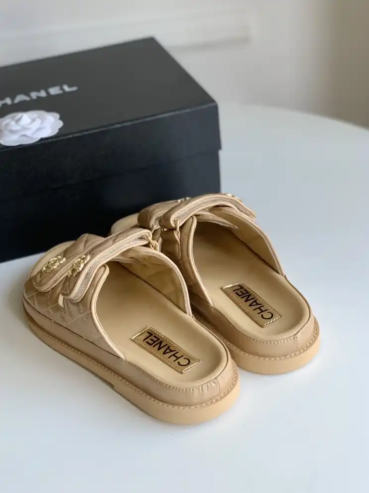 hype Chanel Slippers