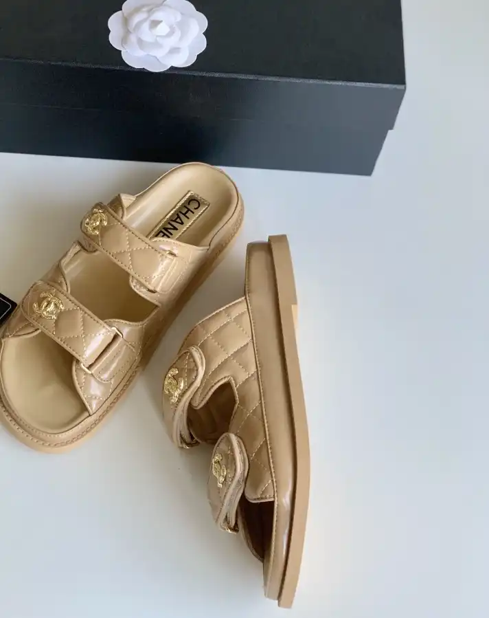 hype Chanel Slippers