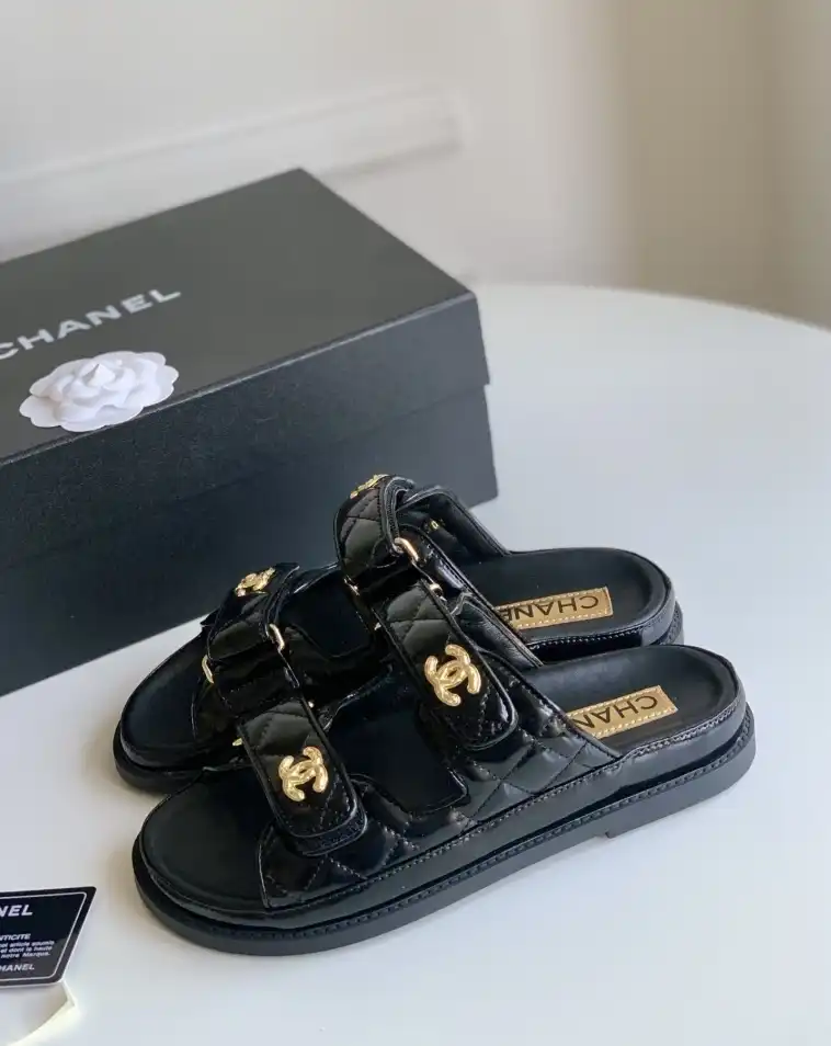 hype Chanel Slippers