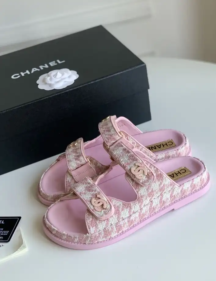 hype Chanel Slippers