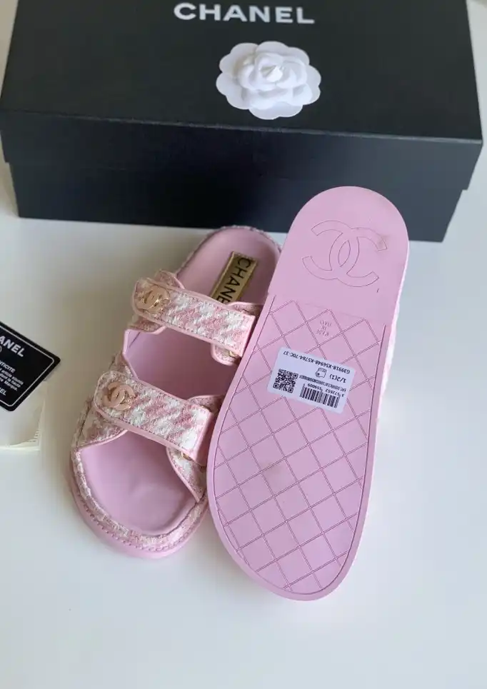 hype Chanel Slippers