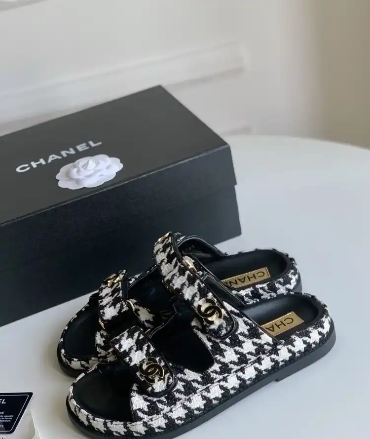 hype Chanel Slippers